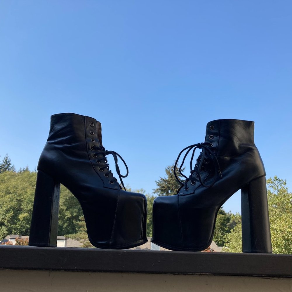 Jeffrey Campbell Black leather BIG Lita Size 8